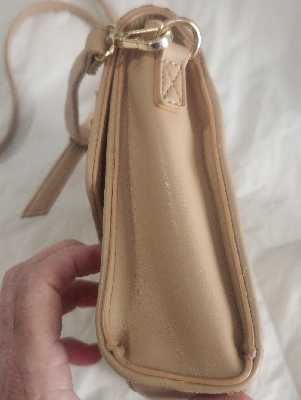 Disney Our Universe Bambi Weaved Basket Crossbody Bag Lightweight - Picture 6 of 12